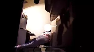 Maschio pornovecchi cazzo di grasso pulcino in un ampio fessura
