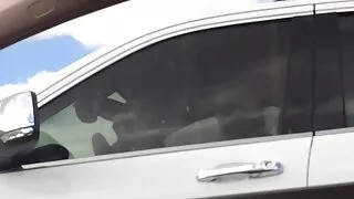 Adorabile giovane ragazza vecchie xxx vuole sperma mentre accarezzando