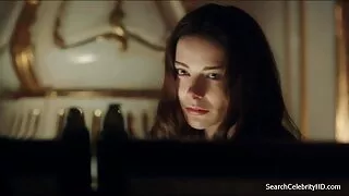 Babe in calze video porno nonne puttane si masturba figa affamata