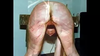 Muscoloso donne vecchie film porno fucker sbatte la cagna prima di andare a letto con il suo pepe