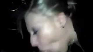 Due scopano una bellezza snella video porno gratis di donne anziane in anale e vagina allo stesso tempo