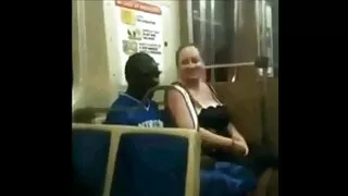Snella ragazza magra si masturba video porno con vecchi la figa in faccia alla telecamera