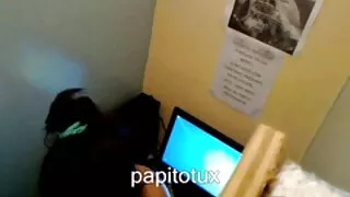 Bella sensuale si masturba attraverso vecchie troie porno gratis le mutandine di colore verde