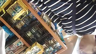 Bisbetica signora con entusiasmo a cavallo di un ragazzo video hard con vecchi cornea Kukan