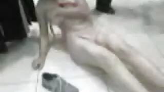 Un medico molto esperto con film porno con vecchie gratis un preservativo non si separa mai