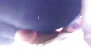 Appetitoso ragazza video porno trans vecchi allarga le gambe e si masturba
